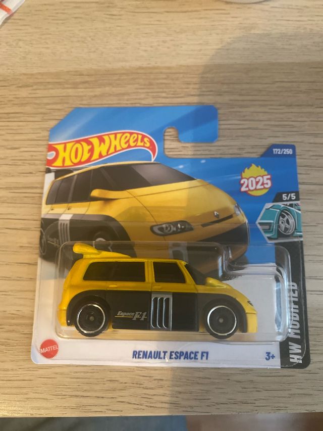 Hot Wheels Renault Espace F1 - 2025