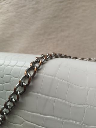 Bolso blanco Stradivarius - bandolera