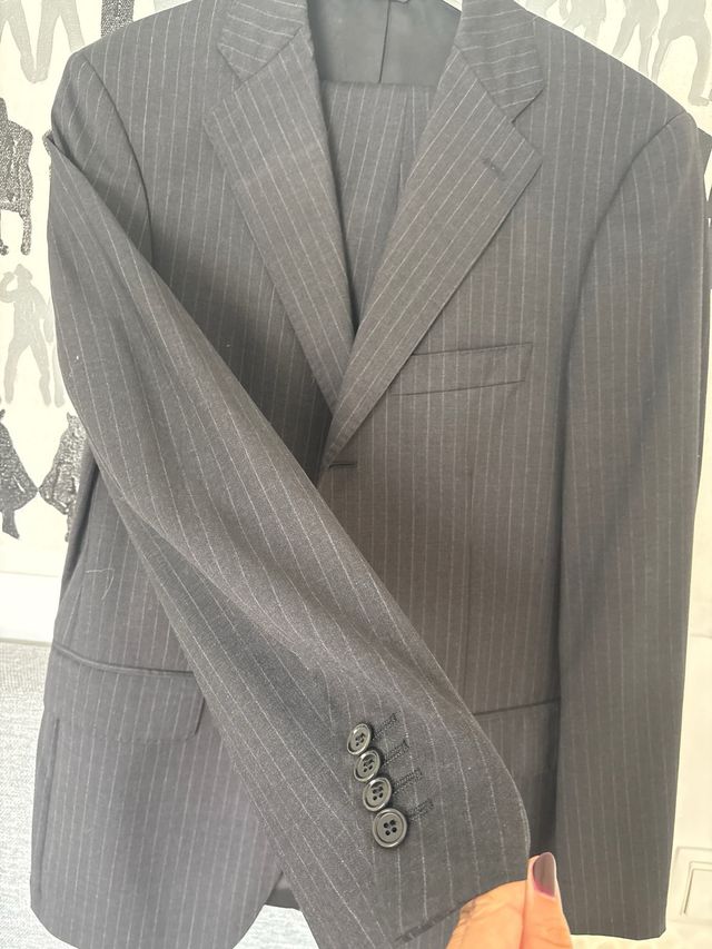 GRIS OSCURO! Traje Gemelli Milano Gris Rayas