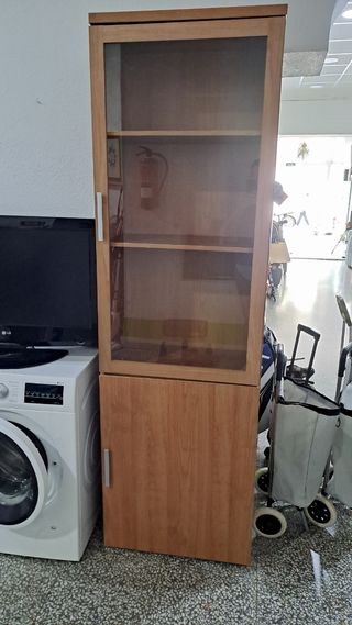 Vitrina marrón 2 puertas - Madera y cristal