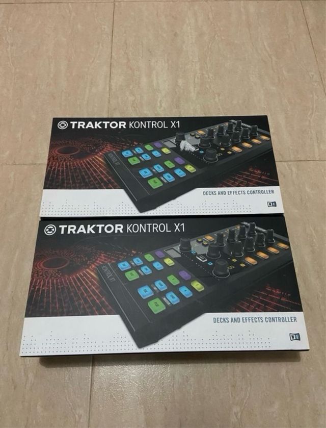 2 Traktor Kontrol X1 MK2 Impecables