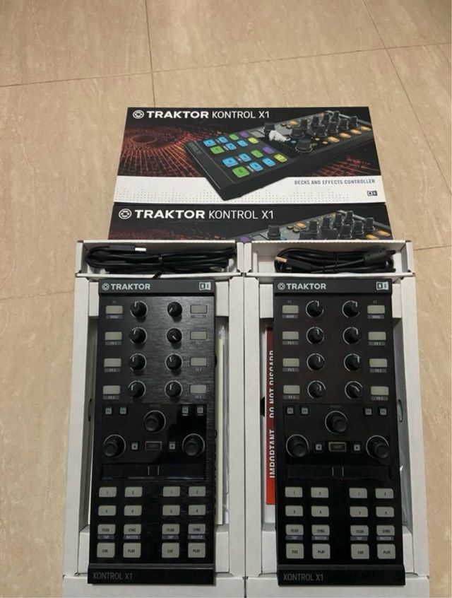 2 Traktor Kontrol X1 MK2 Impecables