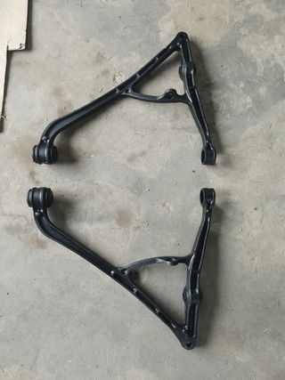 Brazos suspensión traseros inferiores honda s2000