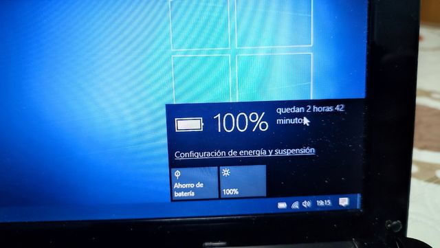Notebook Asus 1005 con Windows 10