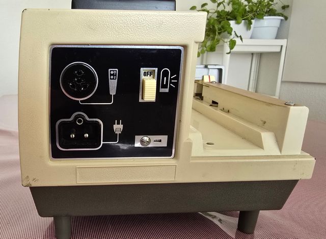 Proyector CABIN de diapositivas