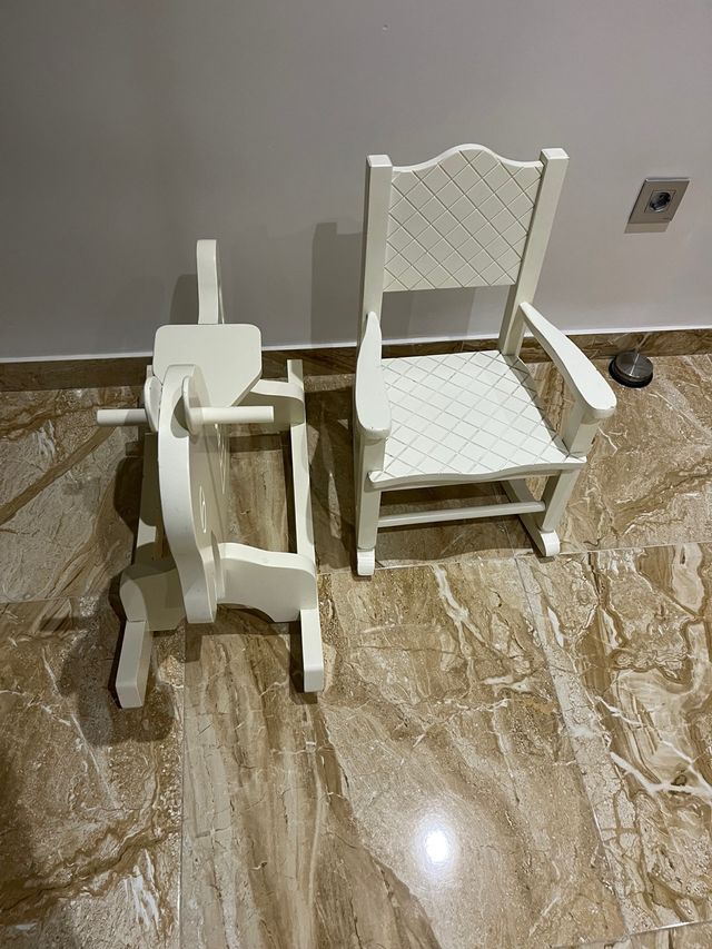 Caballito mecedora + silla infantil