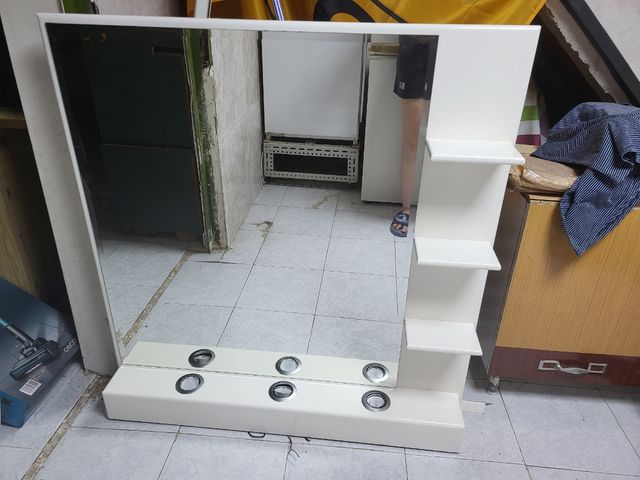 Espejo baño blanco c/estantes