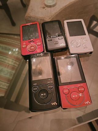 5 Lettori MP3 Sony Walkman usati