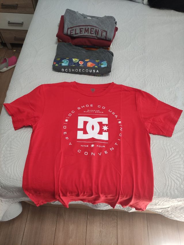2 Camisetas DC Shoes - Gris y Roja