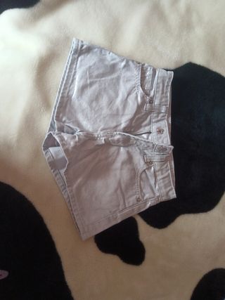 Abbigliamento per bambina taglia 7-8 anni.