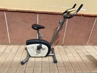 Bicicleta estática Fitness