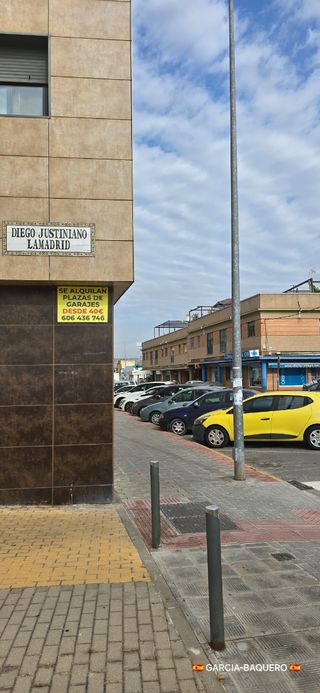 Alquiler plaza garaje,para Motos
