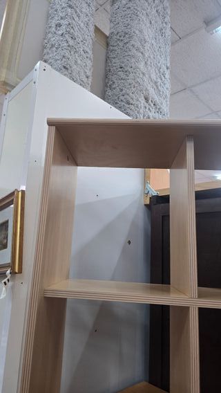 ESTANTERÍA CUADRADA