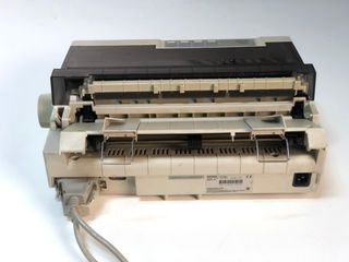 Impresora Epson LX-300+ matricial