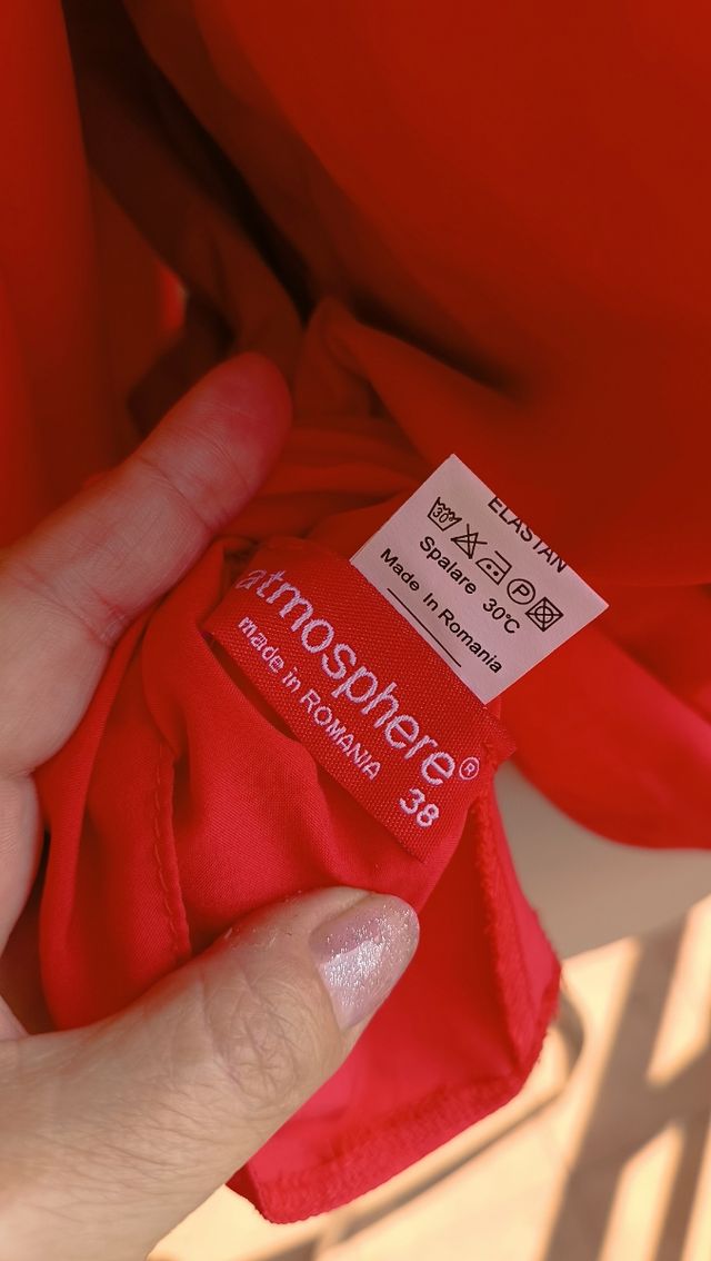 Blusa rossa Atmosphere