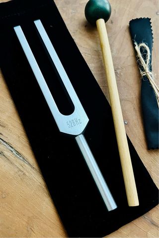 Diapasón 528Hz Armonía Espiritual