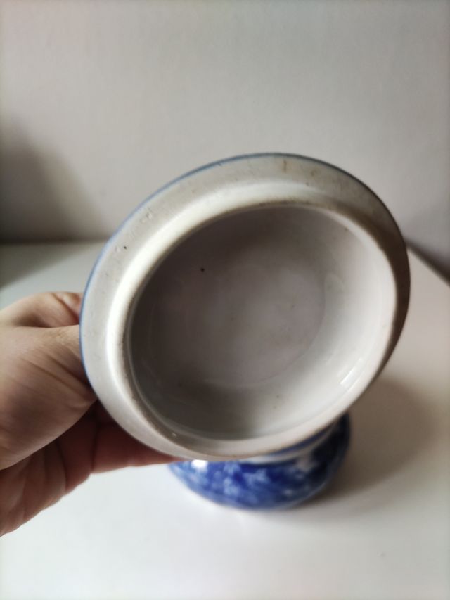 Cuenco cerámico azul y blanco