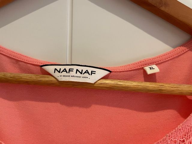 Blusa Naf Naf rosa y gris