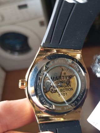 Reloj Martín Line - Esqueleto Dorado