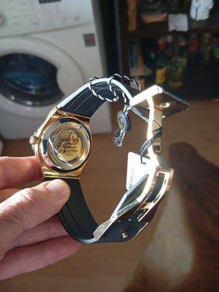 Reloj Martín Line - Esqueleto Dorado