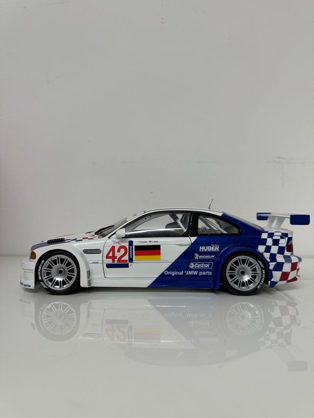 BMW M3 GTR 1:18