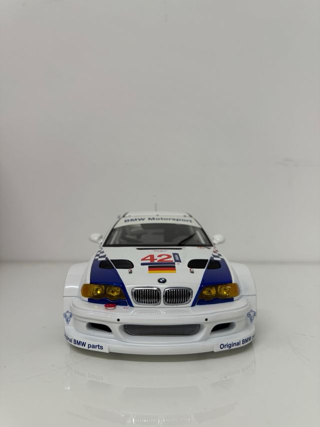 BMW M3 GTR 1:18
