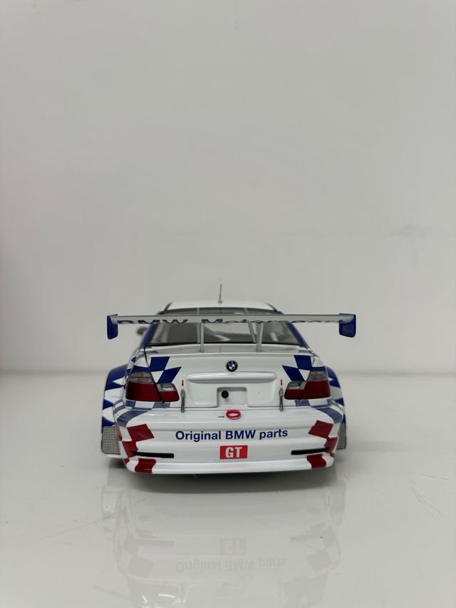 BMW M3 GTR 1:18