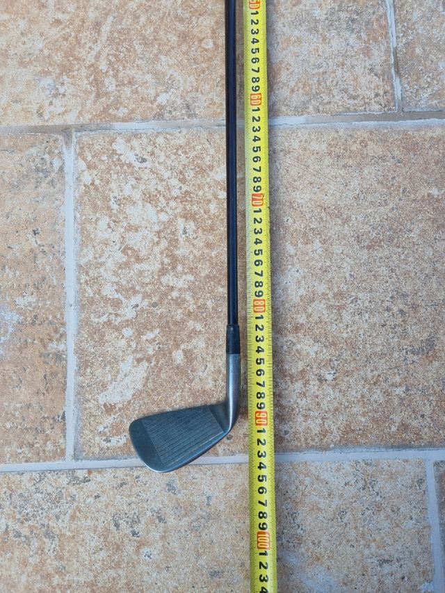 Hierro golf 8 Chairman