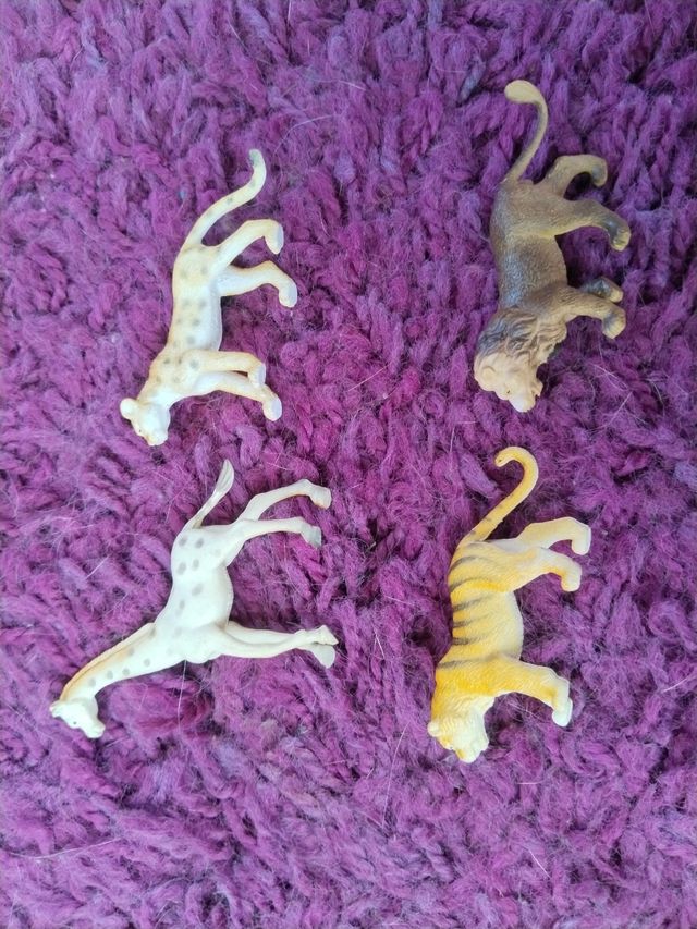 Figuras animales salvajes safari vintage