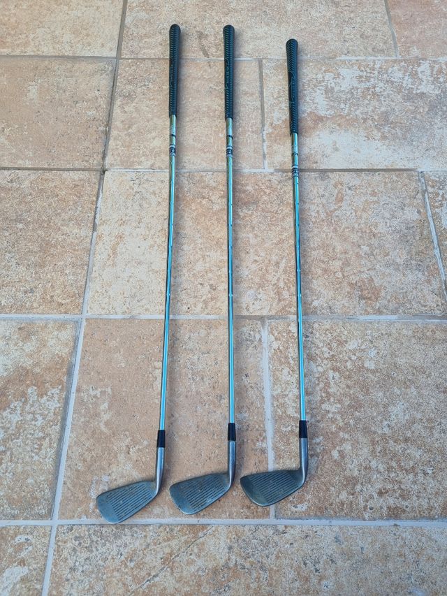 Palos de golf Bridgestone golf (3, 4, 8)
