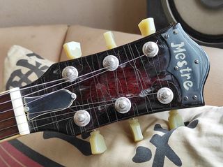 GUITARRA LP - LES PAUL SEMIACÚSTICA, MUCHOS EXTRAS