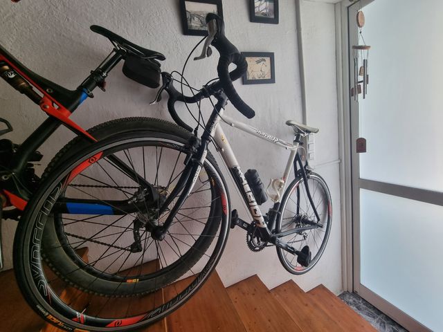 Bicicleta Carretera Raleigh Runner