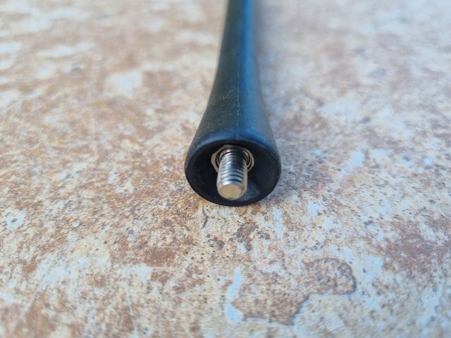 Antena Coche Corta Negra