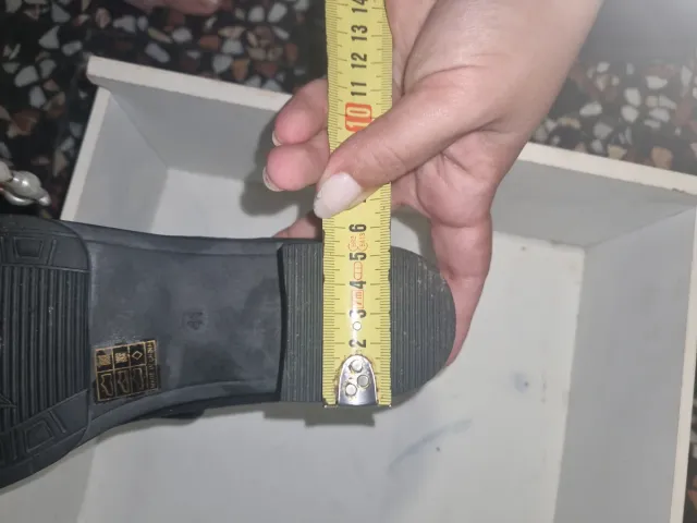 Botines negros tacón bajo - nº 39-40