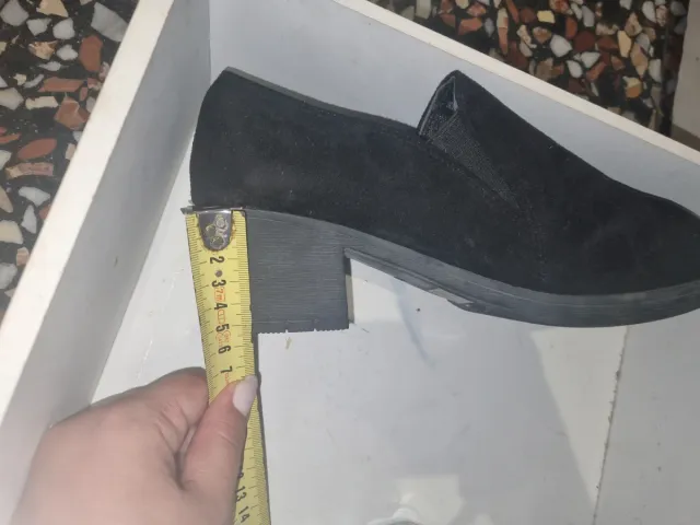 Botines negros tacón bajo - nº 39-40