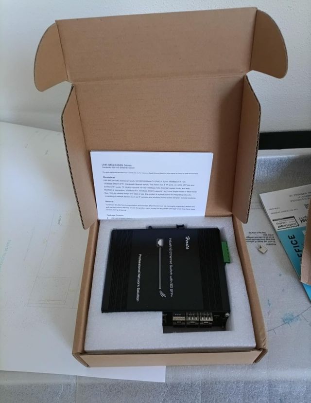 Nuovo Commutatore Switch Ethernet Horela - 10 Port