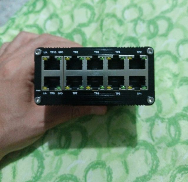 Nuovo Commutatore Switch Ethernet Horela - 10 Port