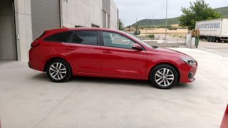 75000km Hyundai i30 2019