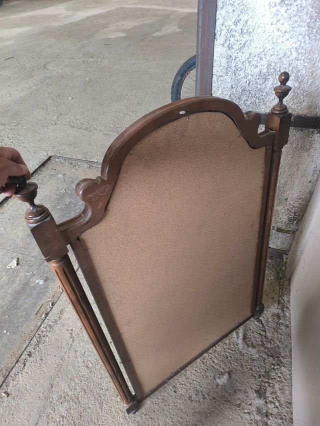 Espejo madera marrón antiguo