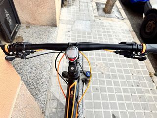 Bicicleta de montaña 29’
Scott aspect 910