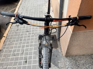 Bicicleta de montaña 29’
Scott aspect 910