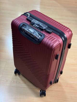 Maleta mediana roja 20kg
