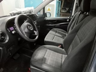 Mercedes-Benz Vito 111 Furgon largo