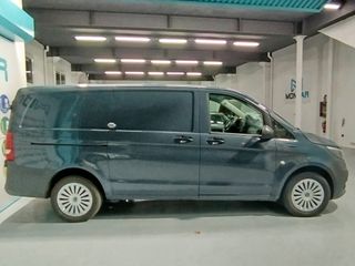 Mercedes-Benz Vito 111 Furgon largo
