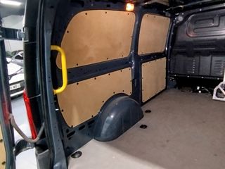 Mercedes-Benz Vito 111 Furgon largo