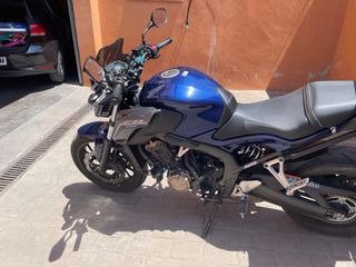 Honda CB650F 2018 azul cambio por moto trail