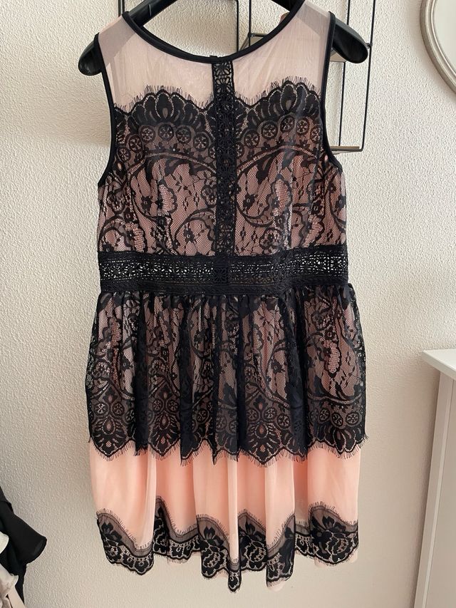 Vestido encaje negro y salmón - Talla L