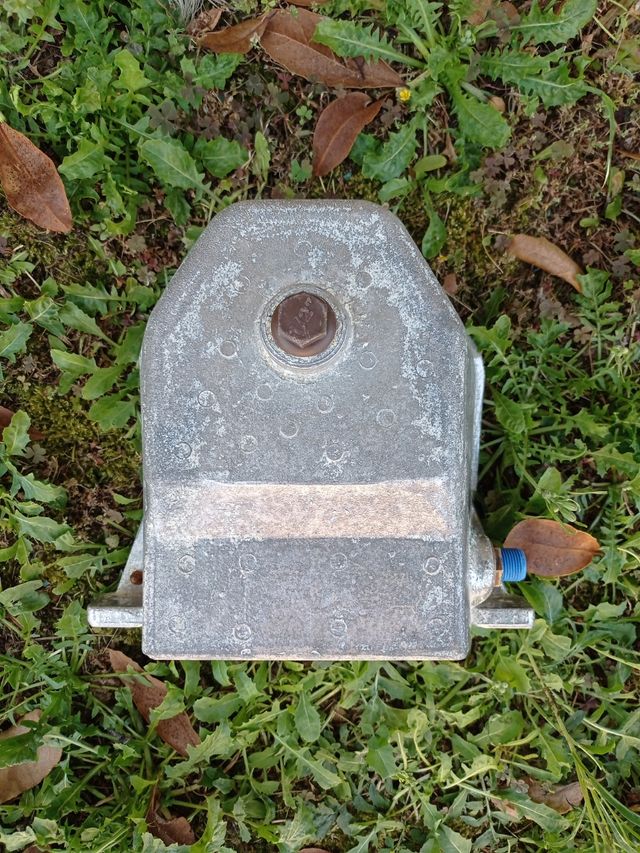 Bebedero animales - Comedero metálico