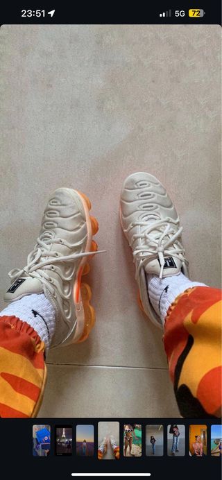 Nike Air VaporMax Plus - Crema y Naranja