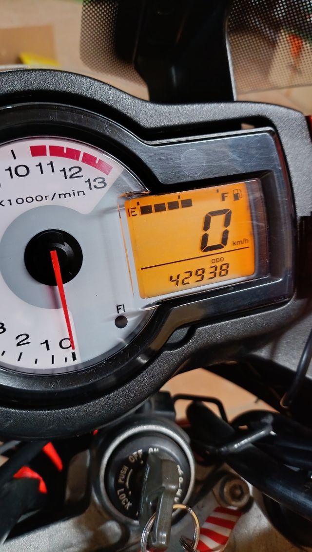 Kawasaki Versys 650 2007 limitada A2